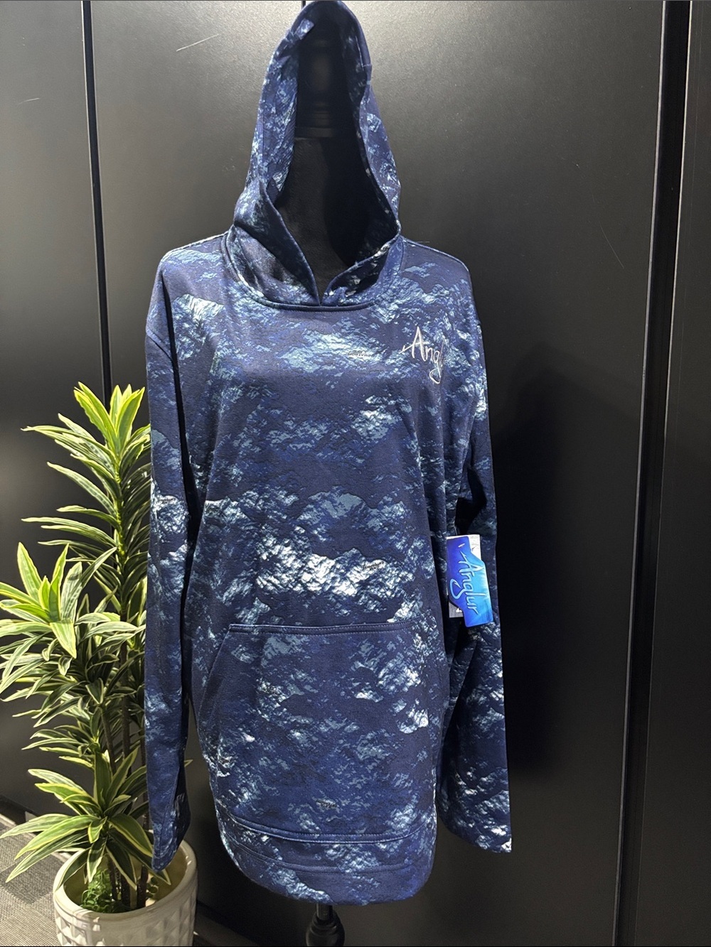 Anglur Phathom Lake pullover Lined Hoodie,pouch pocket,embroidered logo,fishing
